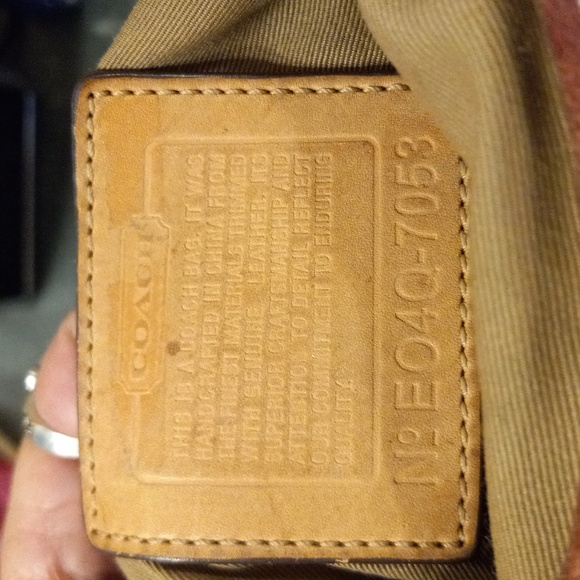 Authentic Coach - Picture 4 of 4